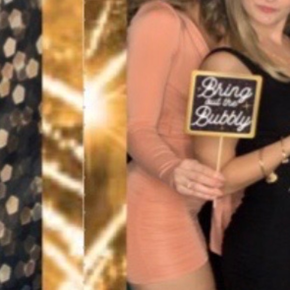 Oh Polly bodycon low plunge mini dress - Picture 3 of 3